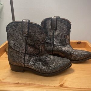 FRYE Women's Billy‎ Short Boot Gold!7